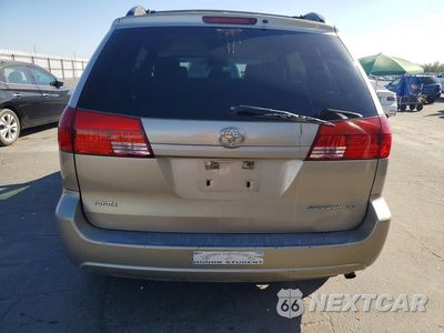 Zdjęcie 6 z 13 samochodu: 2005 TOYOTA SIENNA LE 8 PASSENGER VIN:5TDZA23C35S376542 - miniatura