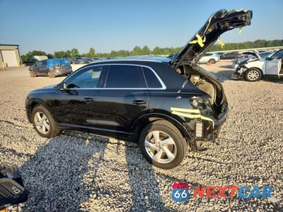 Drugie zdjęcie samochodu z przodu: 2020 AUDI Q3 PREMIUM PLUS VIN:WA1BECF30L1109788 - miniatura