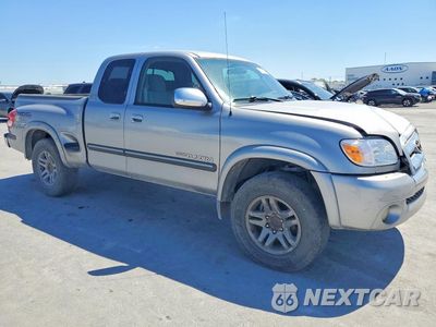 Czwarte zdjęcie samochodu z boku: 2005 TOYOTA TUNDRA ACCESS CAB SR5 VIN:5TBRT34105S469900 - miniatura