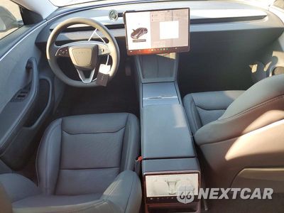 Zdjęcie 8 z 12 samochodu: 2025 TESLA MODEL 3 VIN:5YJ3E1EA4SF052242 - miniatura