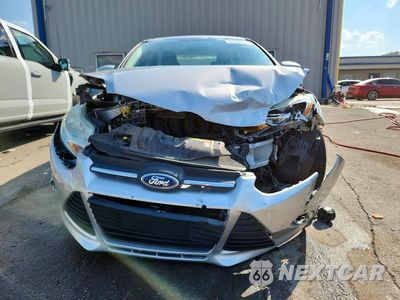 Piąte zdjęcie samochodu w środku: 2012 FORD FOCUS SE VIN:1FAHP3F25CL113685 - miniatura