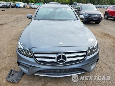 Piąte zdjęcie samochodu w środku: 2017 MERCEDES-BENZ E 300 4MATIC VIN:WDDZF4KB9HA023686 - miniatura