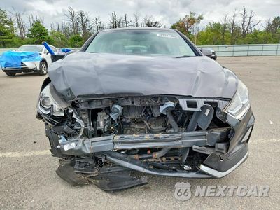 Piąte zdjęcie samochodu w środku: 2018 HYUNDAI SONATA SE VIN:5NPE24AF0JH719604 - miniatura