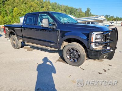 Czwarte zdjęcie samochodu z boku: 2024 FORD F250 SUPER DUTY VIN:1FT8W2BT8REC25044 - miniatura