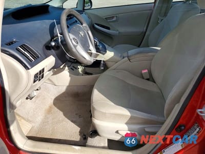 Zdjęcie 7 z 12 samochodu: 2011 TOYOTA PRIUS TWO VIN:JTDKN3DU1B5317154 - miniatura