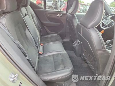 Zdjęcie 11 z 13 samochodu: 2021 VOLVO XC40 RECHARGE VIN:YV4ED3UR2M2559058 - miniatura