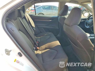 Zdjęcie 10 z 12 samochodu: 2018 TOYOTA CAMRY LE VIN:4T1B11HK5JU121873 - miniatura