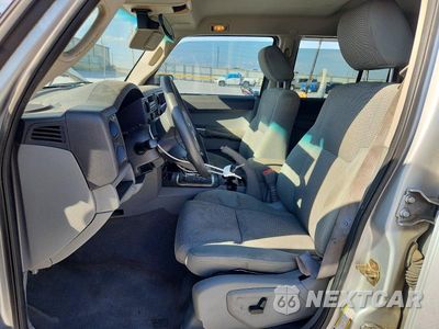 Zdjęcie 7 z 12 samochodu: 2006 JEEP COMMANDER VIN:1J8HH48K46C343788 - miniatura