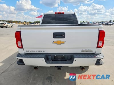 Zdjęcie 6 z 13 samochodu: 2018 CHEVROLET SILVERADO K1500 HIGH COUNTRY VIN:3GCUKTEC1JG186905 - miniatura