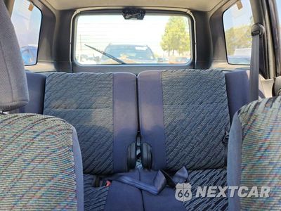 Zdjęcie 10 z 13 samochodu: 2000 TOYOTA RAV4 BASE VIN:JT3HP10V9Y0229826 - miniatura