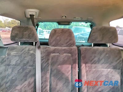Zdjęcie 10 z 13 samochodu: 2004 HONDA CR-V EX VIN:SHSRD78804U203677 - miniatura