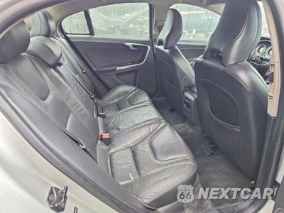 Zdjęcie 10 z 12 samochodu: 2012 VOLVO S60 T5 VIN:YV1622FS7C2135259 - miniatura