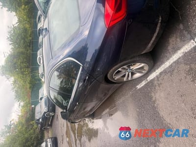 Trzecie zdjęcie samochodu z tyłu: 2017 BMW 330 XI VIN:WBA8D9G54HNT91615 - miniatura
