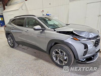 Czwarte zdjęcie samochodu z boku: 2026 CHEVROLET TRAX 1LT VIN:KL77LHEP4TC187673 - miniatura
