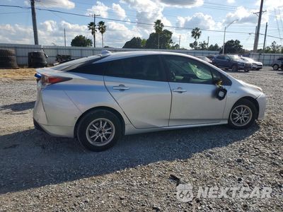 Trzecie zdjęcie samochodu z tyłu: 2017 TOYOTA PRIUS TWO VIN:JTDKBRFU2H3045064 - miniatura