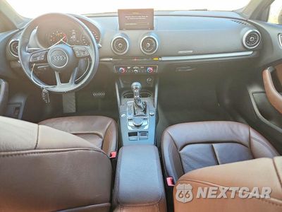 Zdjęcie 8 z 13 samochodu: 2018 AUDI A3 PREMIUM VIN:WAUAUGFF8J1071128 - miniatura