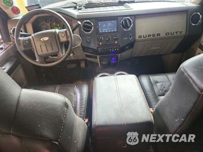 Zdjęcie 8 z 12 samochodu: 2008 FORD F450 SUPER DUTY VIN:1FDXX47R68EB16142 - miniatura