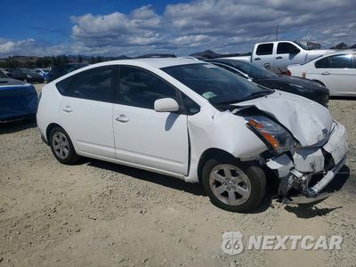 Czwarte zdjęcie samochodu z boku: 2005 TOYOTA PRIUS BASE VIN:JTDKB20U253012920 - miniatura