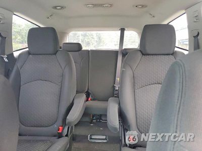 Zdjęcie 10 z 13 samochodu: 2011 CHEVROLET TRAVERSE LT VIN:1GNKRGED1BJ195999 - miniatura
