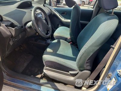 Zdjęcie 7 z 13 samochodu: 2007 TOYOTA YARIS BASE VIN:JTDJT923675095622 - miniatura