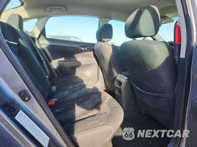 Zdjęcie 10 z 12 samochodu: 2018 NISSAN SENTRA S VIN:3N1AB7AP8JY241575 - miniatura