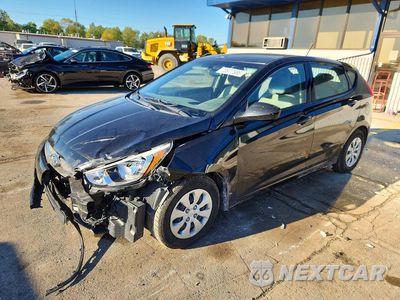 2017 HYUNDAI ACCENT SE KMHCT5AE7HU324977 - główne zdjęcie licytacji z USA - miniatura