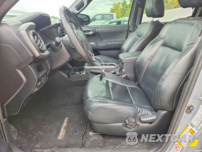 Zdjęcie 7 z 12 samochodu: 2019 TOYOTA TACOMA TRD SPORT VIN:3TMCZ5AN2KM236319 - miniatura