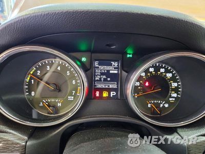 Zdjęcie 9 z 13 samochodu: 2011 JEEP GRAND CHEROKEE LAREDO VIN:1J4RR4GG8BC675565 - miniatura