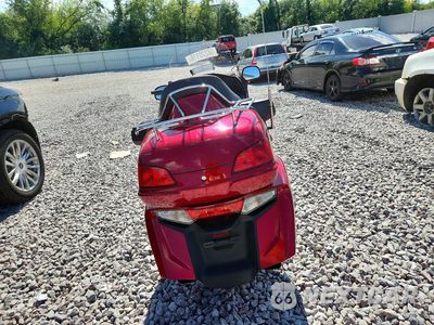 Czwarte zdjęcie samochodu z boku: 2012 HONDA GL1800 VIN:JH2SC68G6CK003859 - miniatura