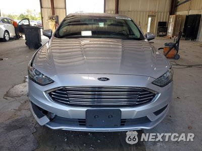 Piąte zdjęcie samochodu w środku: 2017 FORD FUSION SE HYBRID VIN:3FA6P0LU2HR181222 - miniatura
