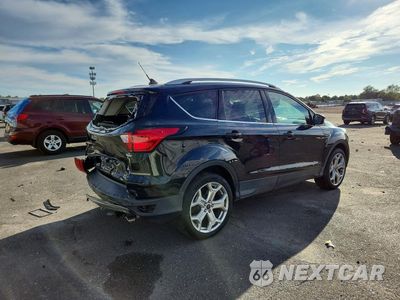 Trzecie zdjęcie samochodu z tyłu: 2019 FORD ESCAPE TITANIUM VIN:1FMCU9J9XKUA09119 - miniatura