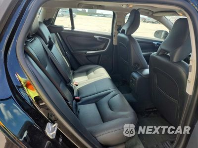 Zdjęcie 10 z 12 samochodu: 2015 VOLVO V60 PREMIER+ VIN:YV140MEC4F1195206 - miniatura