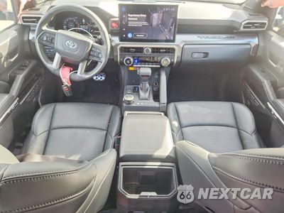 Zdjęcie 8 z 12 samochodu: 2025 TOYOTA TACOMA TRD SPORT VIN:3TMLB5JN8SM149254 - miniatura