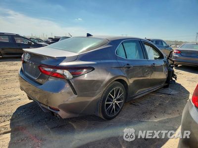 Trzecie zdjęcie samochodu z tyłu: 2021 TOYOTA CAMRY SE VIN:4T1G11AK3MU575656 - miniatura