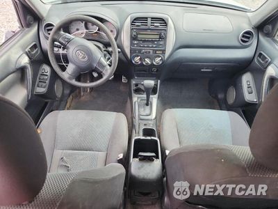 Zdjęcie 8 z 12 samochodu: 2005 TOYOTA RAV4 BASE VIN:JTEGD20V950055365 - miniatura