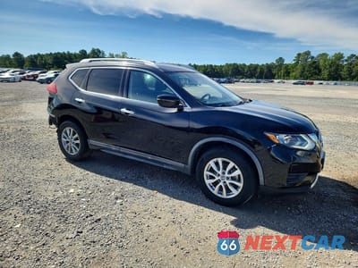 Czwarte zdjęcie samochodu z boku: 2018 NISSAN ROGUE SV VIN:KNMAT2MT2JP591856 - miniatura