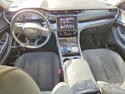Zdjęcie 8 z 12 samochodu: 2023 JEEP GRAND CHEROKEE LAREDO VIN:1C4RJGAG8PC511781 - miniatura