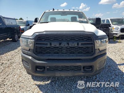 Piąte zdjęcie samochodu w środku: 2023 RAM 2500 TRADESMAN VIN:3C6MR5AJ3PG597704 - miniatura
