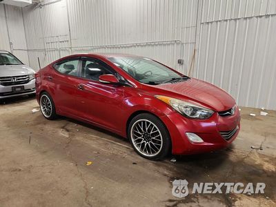 Czwarte zdjęcie samochodu z boku: 2013 HYUNDAI ELANTRA LIMITED VIN:KMHDH4AE8DU634016 - miniatura