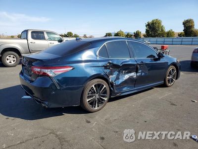 Trzecie zdjęcie samochodu z tyłu: 2019 TOYOTA CAMRY XSE VIN:4T1B61HK4KU759969 - miniatura