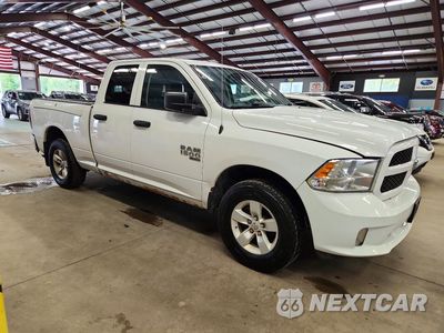 Czwarte zdjęcie samochodu z boku: 2019 RAM 1500 CLASSIC TRADESMAN VIN:1C6RR7FG5KS519117 - miniatura