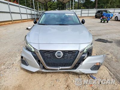 Piąte zdjęcie samochodu w środku: 2019 NISSAN ALTIMA SR VIN:1N4BL4CV9KC189009 - miniatura