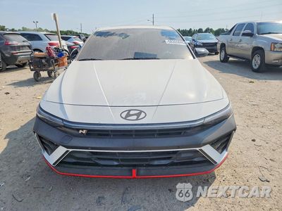 Piąte zdjęcie samochodu w środku: 2025 HYUNDAI ELANTRA N BASE VIN:KMHLW4DK8SU035522 - miniatura