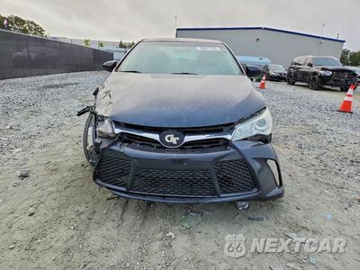 Piąte zdjęcie samochodu w środku: 2015 TOYOTA CAMRY SE VIN:4T1BF1FK1FU104404 - miniatura