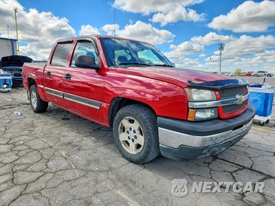 Czwarte zdjęcie samochodu z boku: 2005 CHEVROLET SILVERADO C1500 VIN:2GCEC13T451401412 - miniatura