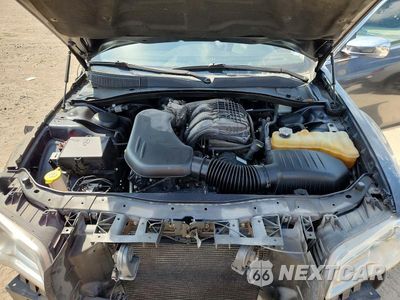 Zdjęcie 11 z 13 samochodu: 2019 CHRYSLER 300 LIMITED VIN:2C3CCAKG1KH528816 - miniatura