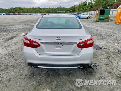 Zdjęcie 6 z 12 samochodu: 2018 NISSAN ALTIMA 2.5 SV VIN:1N4AL3AP5JC181305 - miniatura