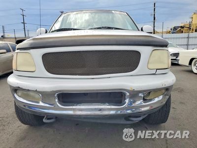 Piąte zdjęcie samochodu w środku: 1997 FORD F150 VIN:1FTDX18W2VNC68795 - miniatura