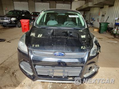 Piąte zdjęcie samochodu w środku: 2016 FORD ESCAPE SE VIN:1FMCU0G72GUC06844 - miniatura
