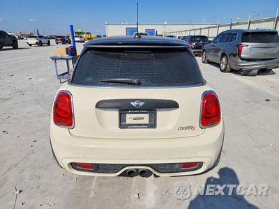Zdjęcie 6 z 12 samochodu: 2015 MINI COOPER S VIN:WMWXP7C52F2A33850 - miniatura